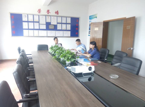 博顿投资陪同合作园区拜访项目方 求购20土地亩工业用地扩规模